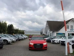 Tangorot Gebraucht 2019 Audi A3 Sportback S-Line Limousine | 19.900 € (Etwas zu teuer)