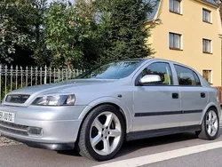 Silber Gebraucht 2001 Opel Astra Limousine | 1.250 € (Fairer Preis)