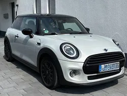 Weiß Gebraucht 2020 Mini Cooper Kleinwagen | 17.900 € (Guter Preis)