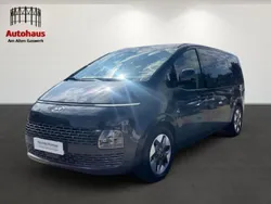Grau Gebraucht 2024 Hyundai Staria Prime Van | 46.885 € (Fairer Preis)