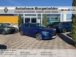 Blau Gebraucht 2021 Renault Mégane IV Intens Limousine | 19.990 € (Etwas zu teuer)