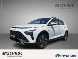 Weiß Gebraucht 2024 Hyundai Bayon Trend SUV | 18.450 € (Guter Preis)