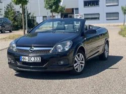 Schwarz Gebraucht 2008 Opel Astra Cabriolet Cabrio | 2.150 € (Guter Preis)