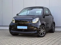 Schwarz Gebraucht 2021 Smart ForTwo Electric Drive Passion Coupé | 16.718 €