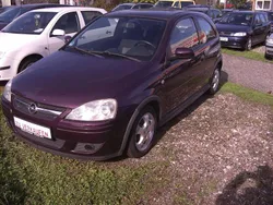 Violett Gebraucht 2006 Opel Corsa Limousine | 2.699 €