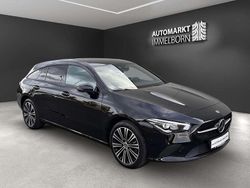 Nachtschwarz Gebraucht 2022 Mercedes CLA250e Limousine | 27.980 € (Superpreis)