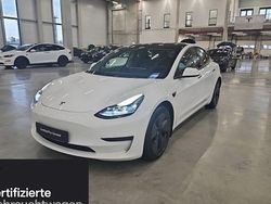 Weiß Gebraucht 2021 Tesla Model 3 Standard Range Limousine | 25.000 € (Fairer Preis)