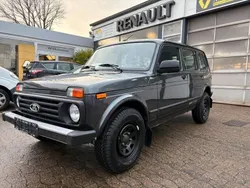 Lada Urban