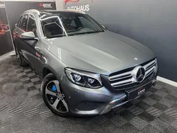 Grau Gebraucht 2016 Mercedes GLC350 SUV | 27.990 €