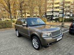 Braun Gebraucht 2010 Land Rover Range Rover Vogue SUV | 15.900 € (Teuer)