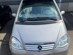 Silber Gebraucht 1999 Mercedes A140 Avantgarde Kleinwagen | 2.200 € (Fairer Preis)