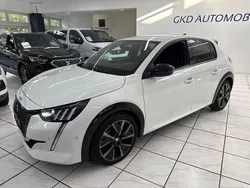 Weiß Gebraucht 2023 Peugeot 208 GT Kleinwagen | 19.690 € (Guter Preis)