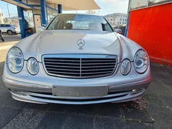 Silber Gebraucht 2003 Mercedes E220 Avantgarde Limousine | 6.750 € (Teuer)