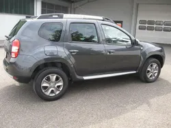 Grau Gebraucht 2015 Dacia Duster Prestige SUV | 9.800 € (Guter Preis)