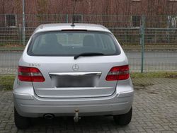 Silber Gebraucht 2006 Mercedes B200 Van / Kleinbus | 3.450 € (Fairer Preis)