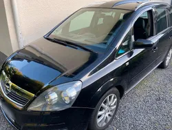 Schwarz Gebraucht 2005 Opel Zafira Van / Kleinbus | 2.000 € (Guter Preis)