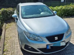 Silber Gebraucht 2011 Seat Ibiza ST Copa Kombi | 2.200 € (Fairer Preis)
