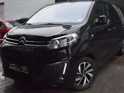 Schwarz perla nera/ metallic Gebraucht 2023 Citroën Spacetourer Business Class Van | 43.300 € (Guter Preis)