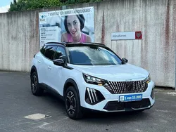 Weiß Gebraucht 2024 Peugeot 2008 GTi SUV | 24.750 € (Fairer Preis)
