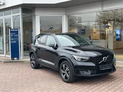 Schwarz Gebraucht 2024 Volvo XC40 Plus SUV | 36.900 € (Fairer Preis)