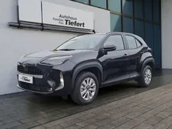 Schwarz Neu 2024 Toyota Yaris Cross Comfort SUV | 24.990 € (Guter Preis)