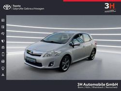 Silber Gebraucht 2012 Toyota Auris Travel Limousine | 10.990 €