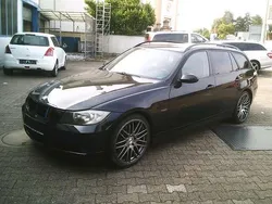 Black sapphire metallic Gebraucht 2007 BMW 318 Advantage Kombi | 5.500 € (Etwas zu teuer)