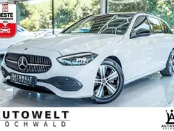 Weiß Gebraucht 2022 Mercedes C220 Avantgarde Limousine | 29.490 € (Fairer Preis)