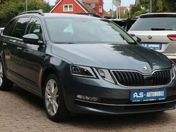 Grau Gebraucht 2017 Skoda Octavia Style Kombi | 14.900 € (Fairer Preis)