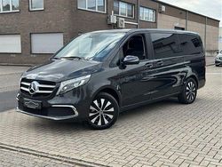 Grau Gebraucht 2019 Mercedes V300 Edition Van / Kleinbus | 50.880 € (Teuer)