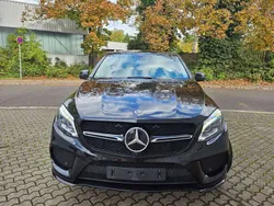 Obsidianschwarz metalliclack Gebraucht 2017 Mercedes GLE500 SUV | 38.700 € (Fairer Preis)
