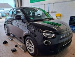 Schwarz Gebraucht 2023 Fiat 500e Kleinwagen | 21.899 € (Guter Preis)