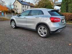 Silber Gebraucht 2014 Mercedes GLA200 SUV | 16.500 € (Etwas zu teuer)