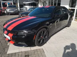 Pitch black clear coat Gebraucht 2017 Dodge Charger Limousine | 33.900 €