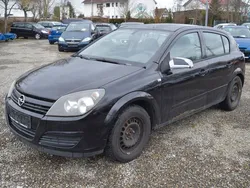 Schwarz Gebraucht 2005 Opel Astra Enjoy Limousine | 550 € (Superpreis)