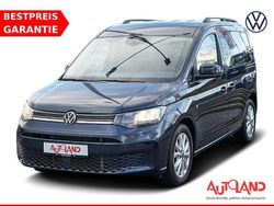 Blau Gebraucht 2023 VW Caddy Life Van / Kleinbus | 30.950 € (Teuer)