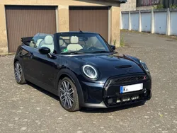 Schwarz Gebraucht 2022 Mini Cooper S Cabriolet Cabrio | 28.500 € (Fairer Preis)