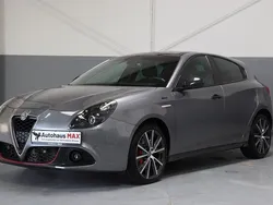 Grau Gebraucht 2020 Alfa Romeo Giulietta Sprint Kleinwagen | 19.990 € (Fairer Preis)