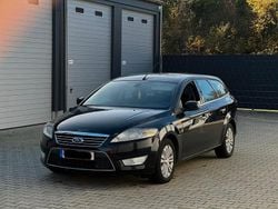 Schwarz Gebraucht 2007 Ford Mondeo Kombi | 2.500 € (Teuer)