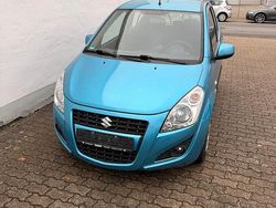 Blau Gebraucht 2014 Suzuki Splash Active+ Kleinwagen | 8.249 € (Etwas zu teuer)