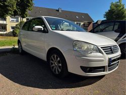 Weiß Gebraucht 2006 VW Polo Sportline Kleinwagen | 2.400 € (Fairer Preis)