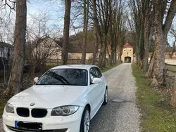 Weiß Gebraucht 2011 BMW 116 Kleinwagen | 5.900 € (Fairer Preis)