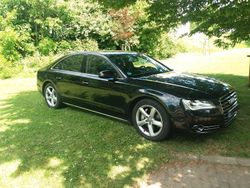Schwarz Gebraucht 2013 Audi A8 Limousine | 13.500 €