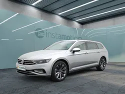 Silber Gebraucht 2023 VW Passat Business Kombi | 33.249 € (Fairer Preis)