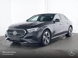 Grau Gebraucht 2024 Mercedes E300 Avantgarde Limousine | 53.990 € (Guter Preis)