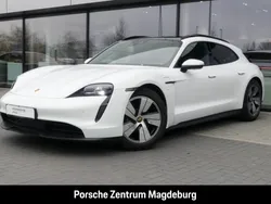 Weiß Gebraucht 2023 Porsche Taycan Sport Turismo Limousine | 69.990 € (Guter Preis)