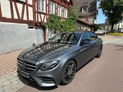 Grau Gebraucht 2018 Mercedes E200 AMG line Limousine | 34.900 € (Teuer)