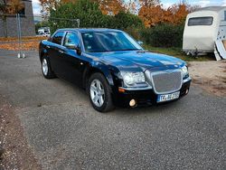Grau Gebraucht 2009 Chrysler 300C Limousine | 7.500 €