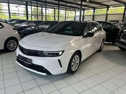 Weiss Gebraucht 2023 Opel Astra Elegance Kombi | 19.900 € (Fairer Preis)