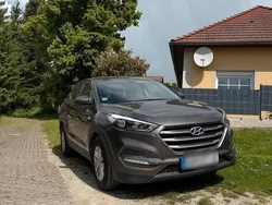 Grau Gebraucht 2016 Hyundai Tucson SUV | 12.499 € (Superpreis)